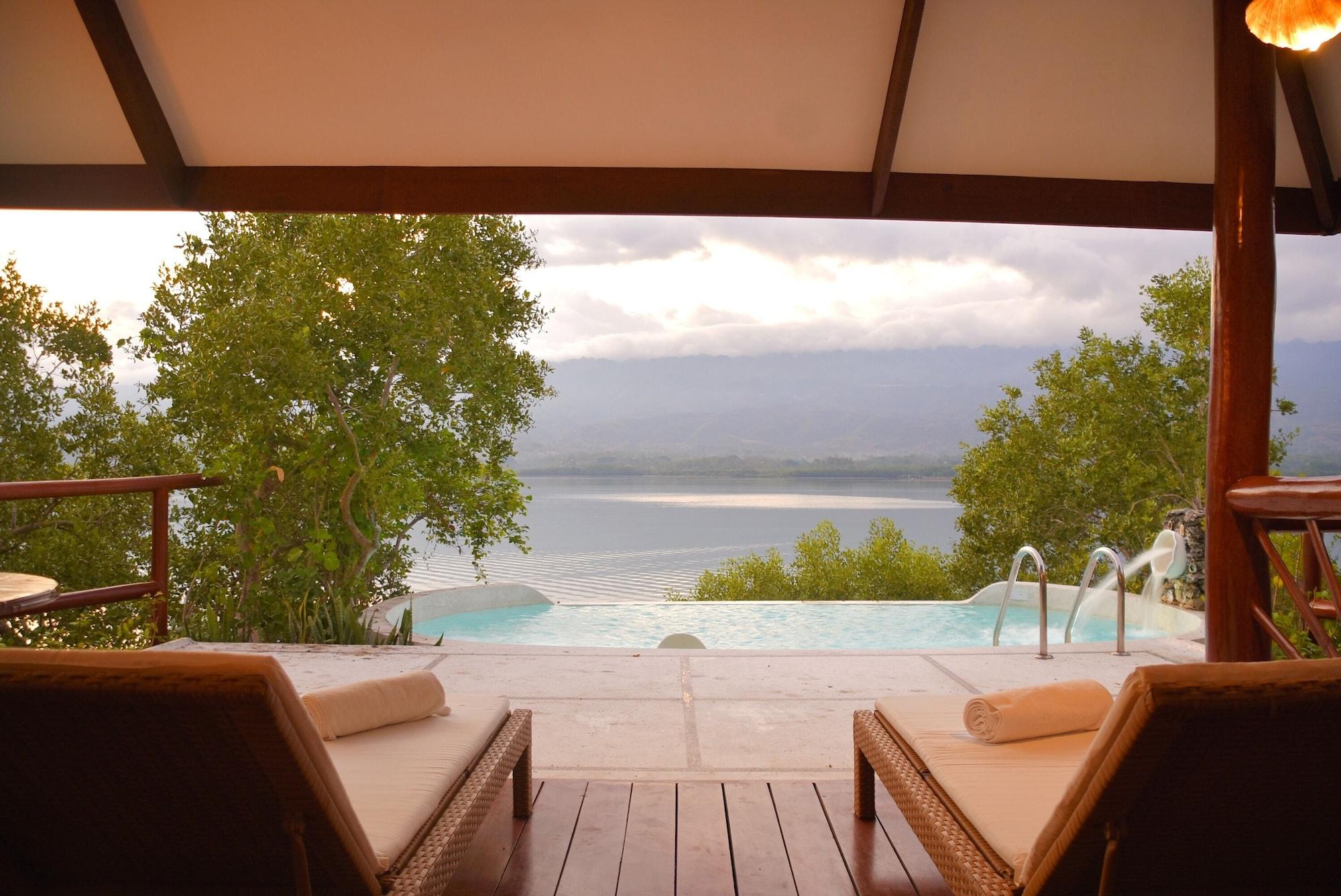 Badian Island Wellness Resort Exterior foto